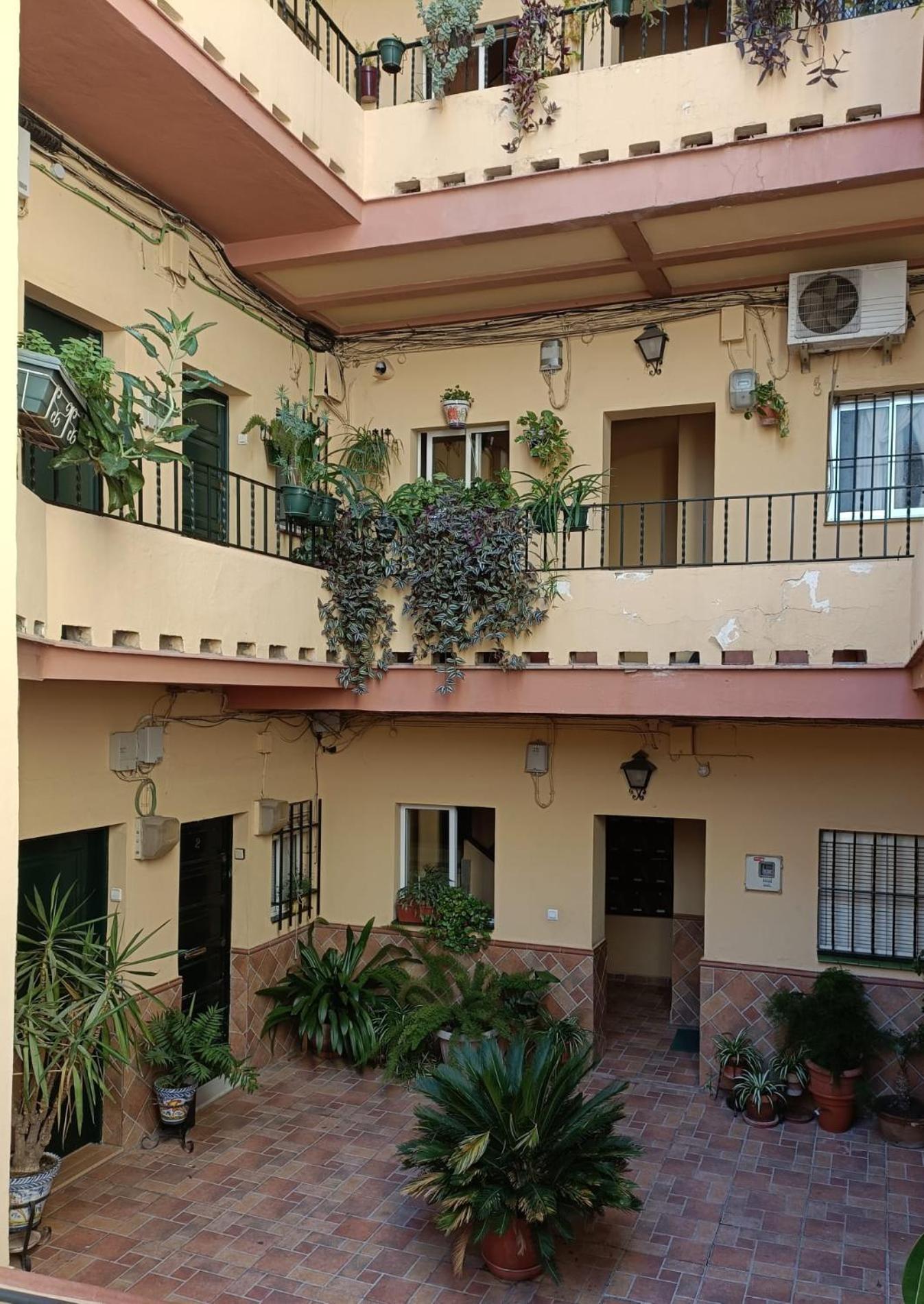 Triana Stay Seville Exterior photo